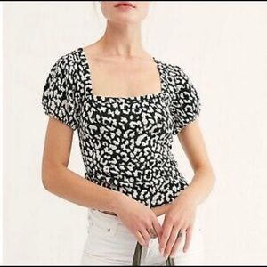 Free People No Type Tee Size Small